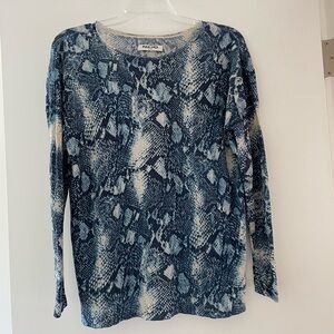 Max & Moi Blue Snakeskin Patterned Cashmere Women's Top